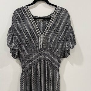Max Studio Black and White Maxi Dress